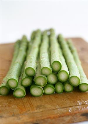 千葉・幕張本郷の人気居酒屋「酒場食堂V」｜新鮮な海鮮と炭火焼き料理を満喫できるおすすめスポット